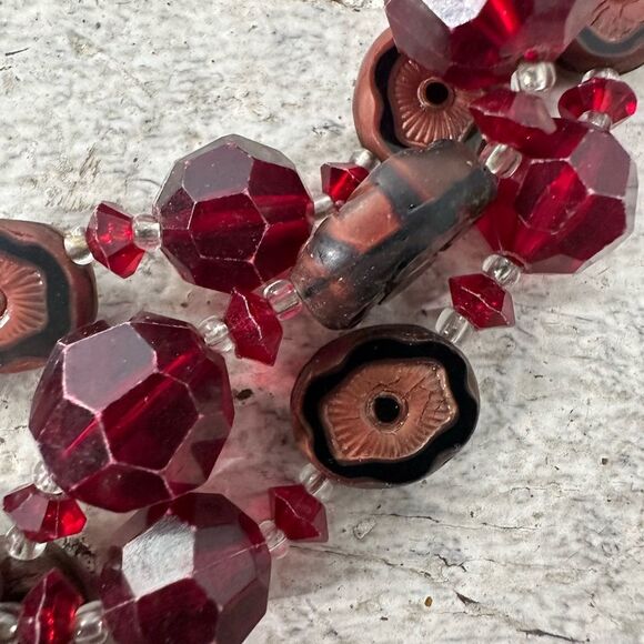 Vintage 1950s German Unusual Beaded Necklace And Earring Set - Picture 3 of 11